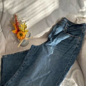 Universal Thread Blue Flare Jeans